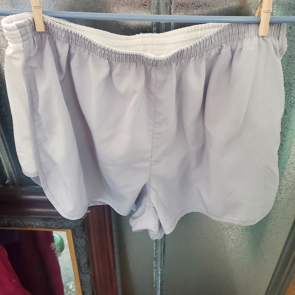 2XU athletic shorts